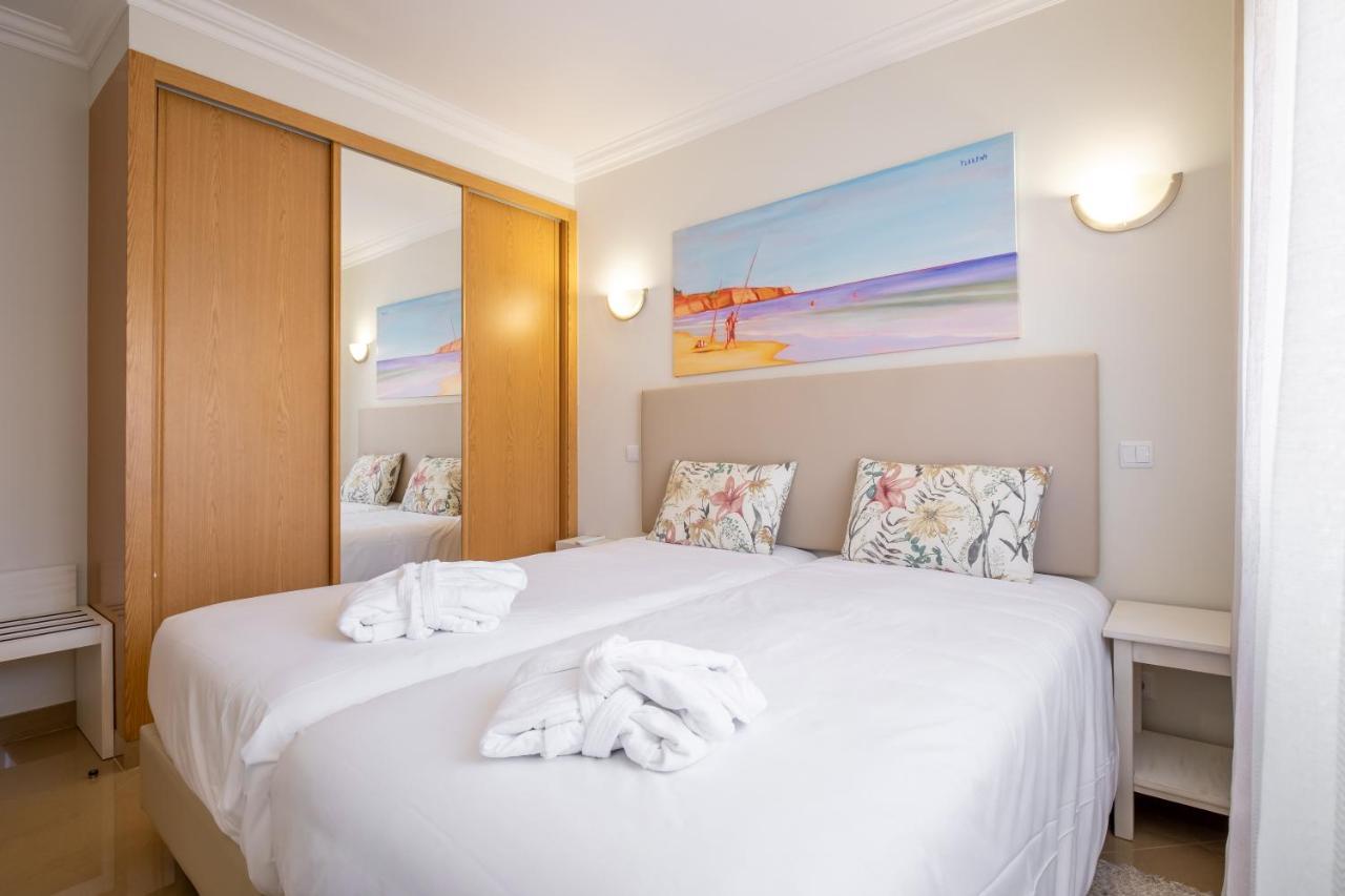 ボアヴィスタ ゴルフ&スパ リゾート ラゴス エクステリア 写真 A bedroom at the hotel