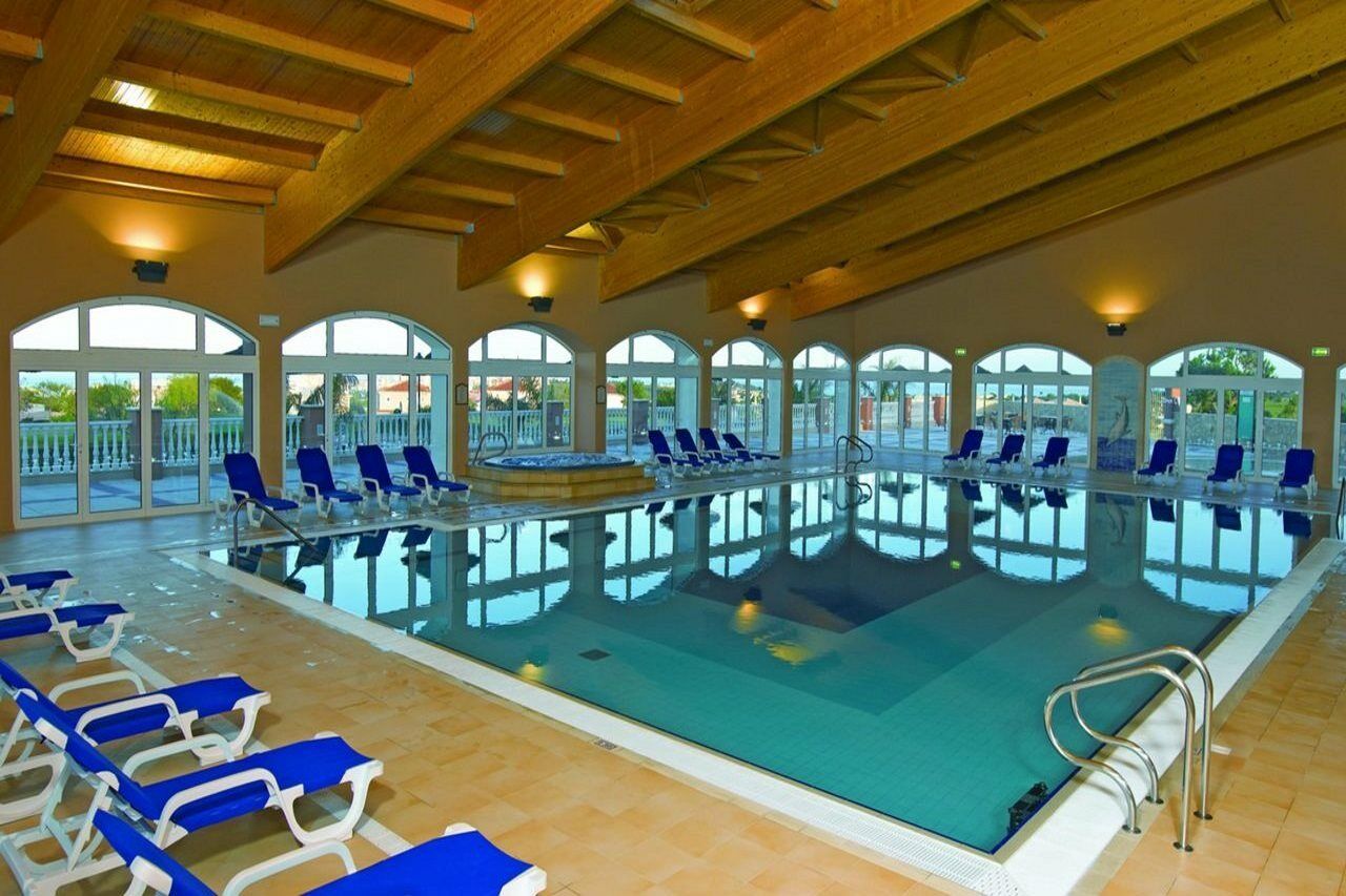 ボアヴィスタ ゴルフ&スパ リゾート ラゴス エクステリア 写真 Indoor pool